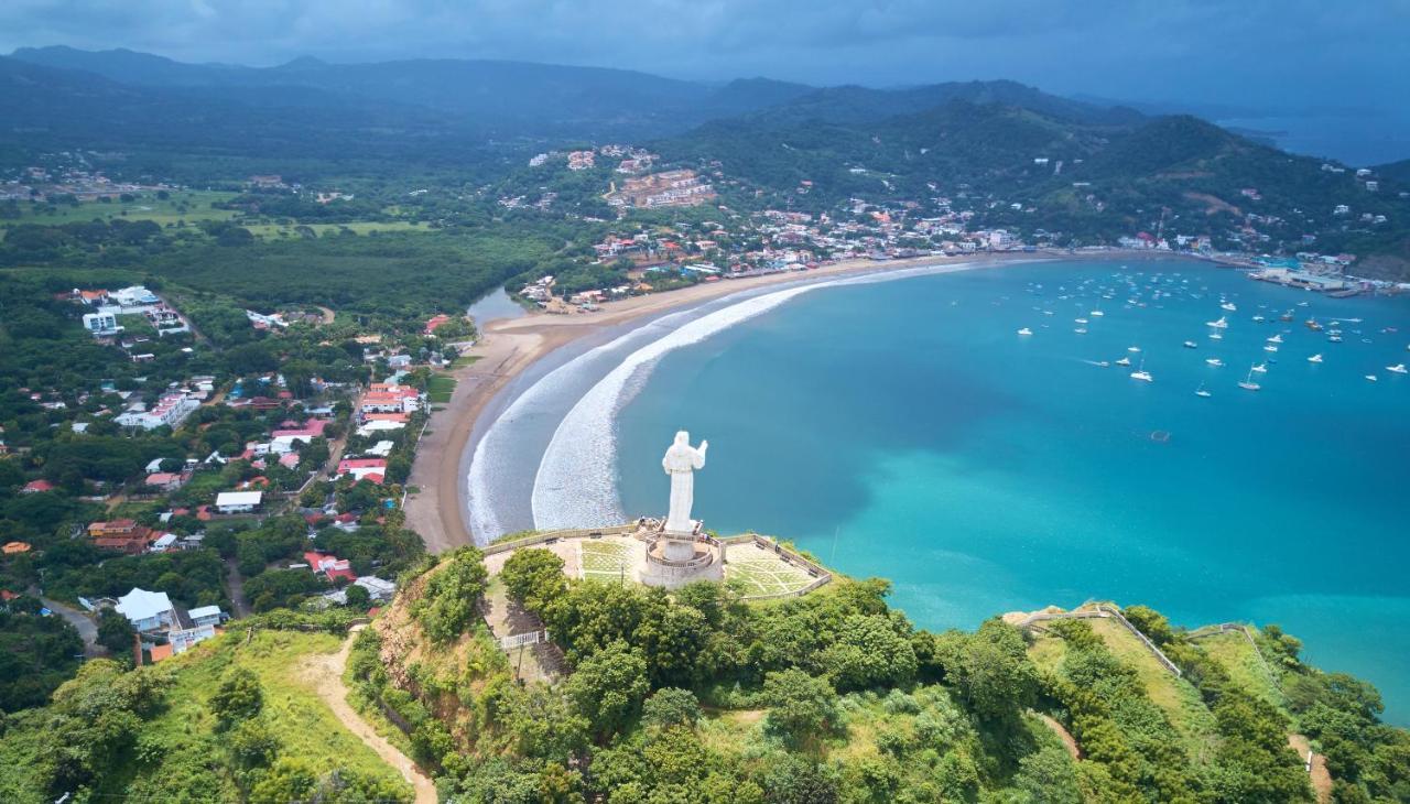 Looking Good Surf House San Juan Del Sur Hotel Ngoại thất bức ảnh